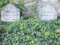 Auvers sur Oise-6- Tombe de Van Gogh.jpg